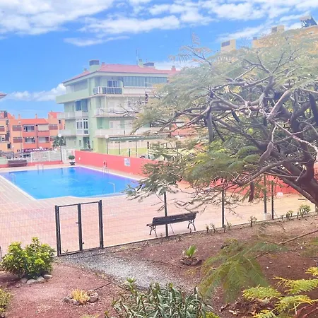 Terraza Del Sol Con Piscina En Lejlighed